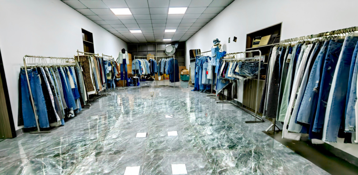 Guangzhou Tsra Garment Co., Ltd.