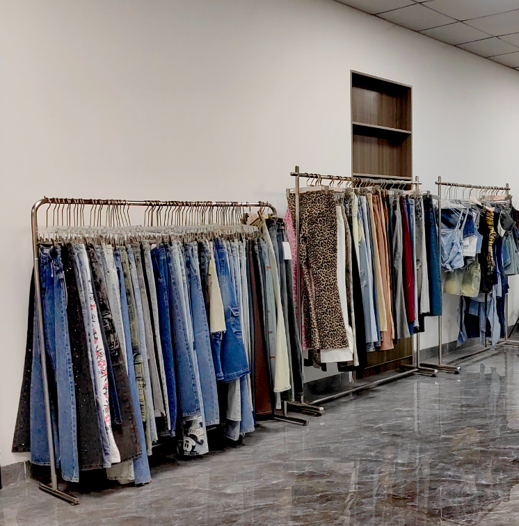 Guangzhou Tsra Garment Co., Ltd.