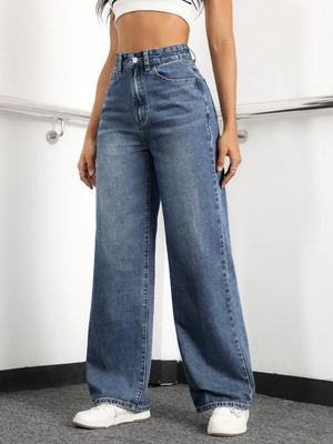 Sky blue high-waisted straight-leg jeans for women